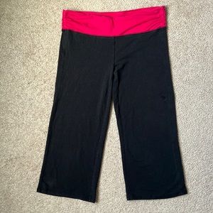 5/$25 g:21 Capri Leggings